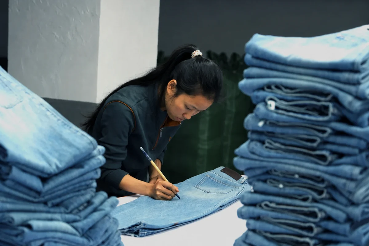 Denim jeans quality inspection process