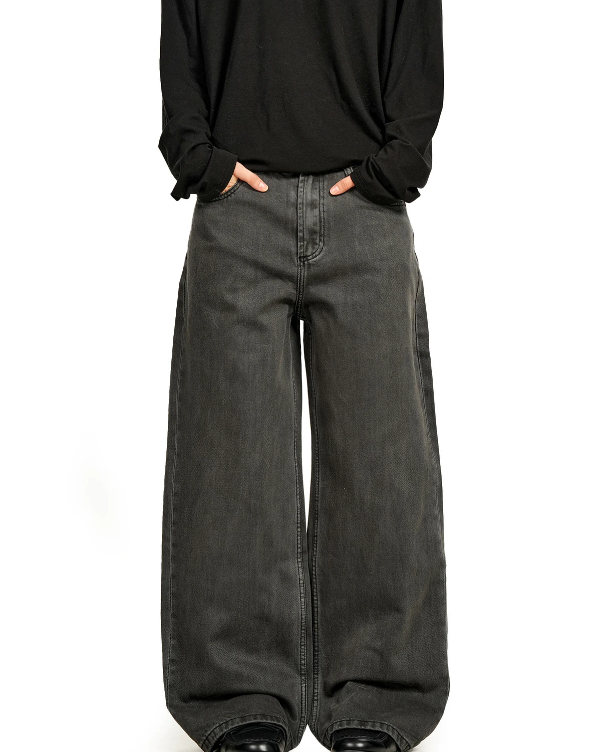 Unisex black-wash baggy wide-leg denim jeans